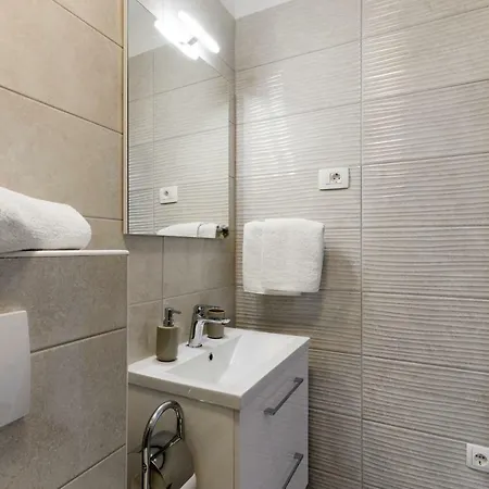 Luxury Issa Appartamento *
